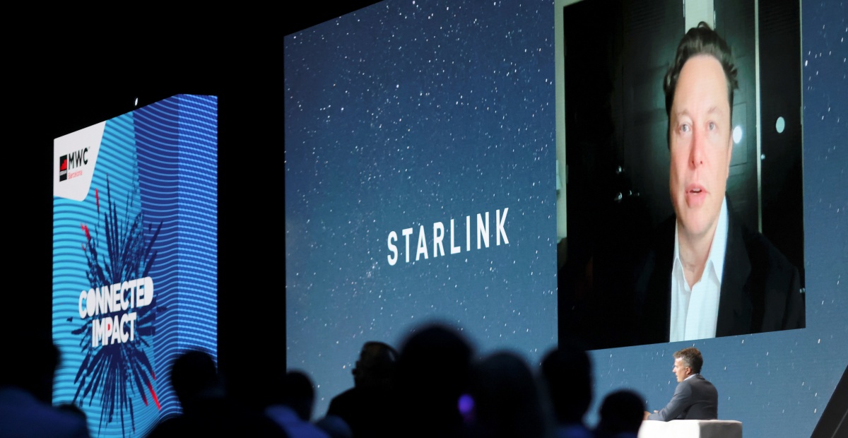 Starlink, propiedad de Elon Musk, gana licitación de la CFE para proveer internet satelital en México