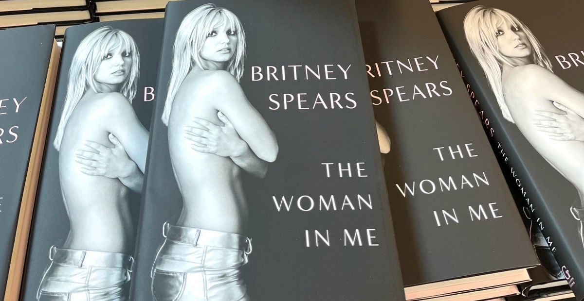 Britney Spears lanza “The Woman in Me”, libro de sus memorias